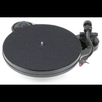 Pro-Ject RPM 1 Carbon patefonas